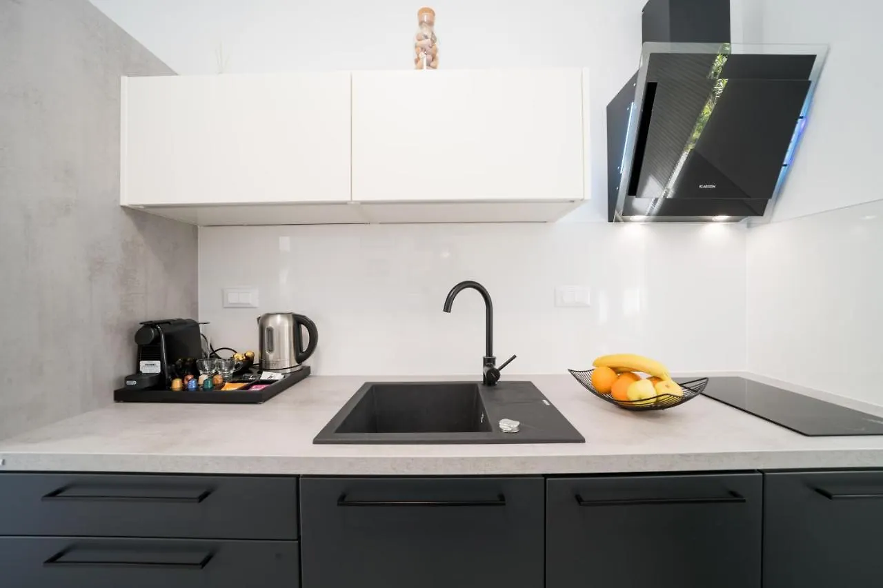 Royal Rei Suite Umag Apartment